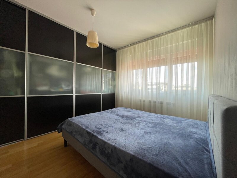 Nordului, apartament cu 5 camere si terasa spatioasa + 2 locuri de parcare